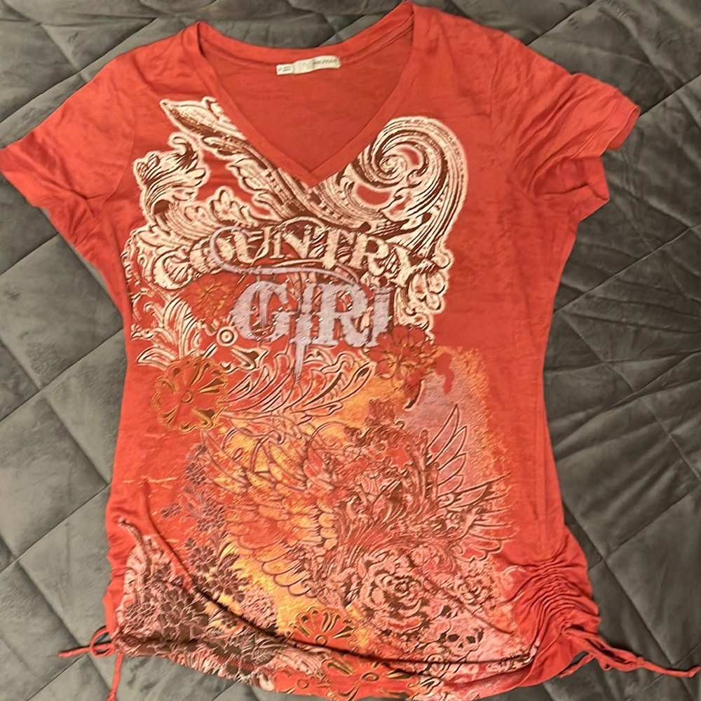 Country Girl Red Tee-shirt